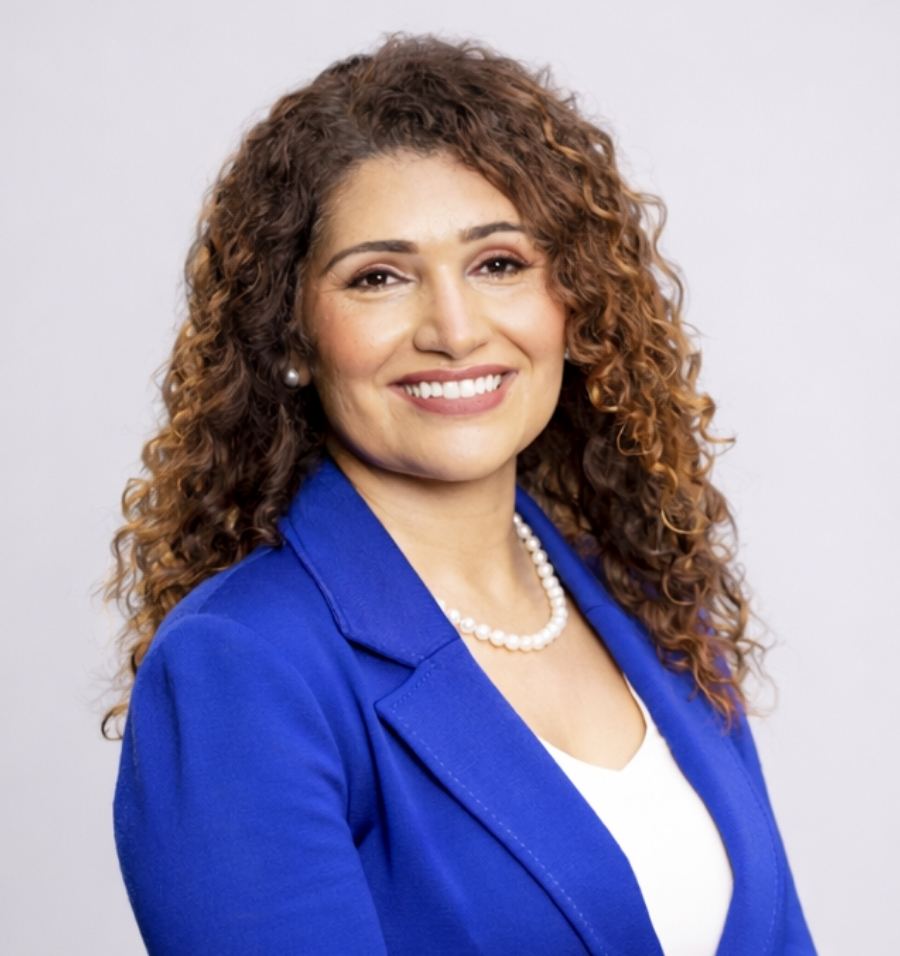 Headshot of Caroline Pereira, MBA